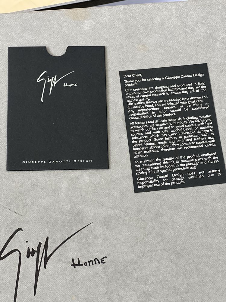 Giuseppe Zanotti обувки номер 42,5