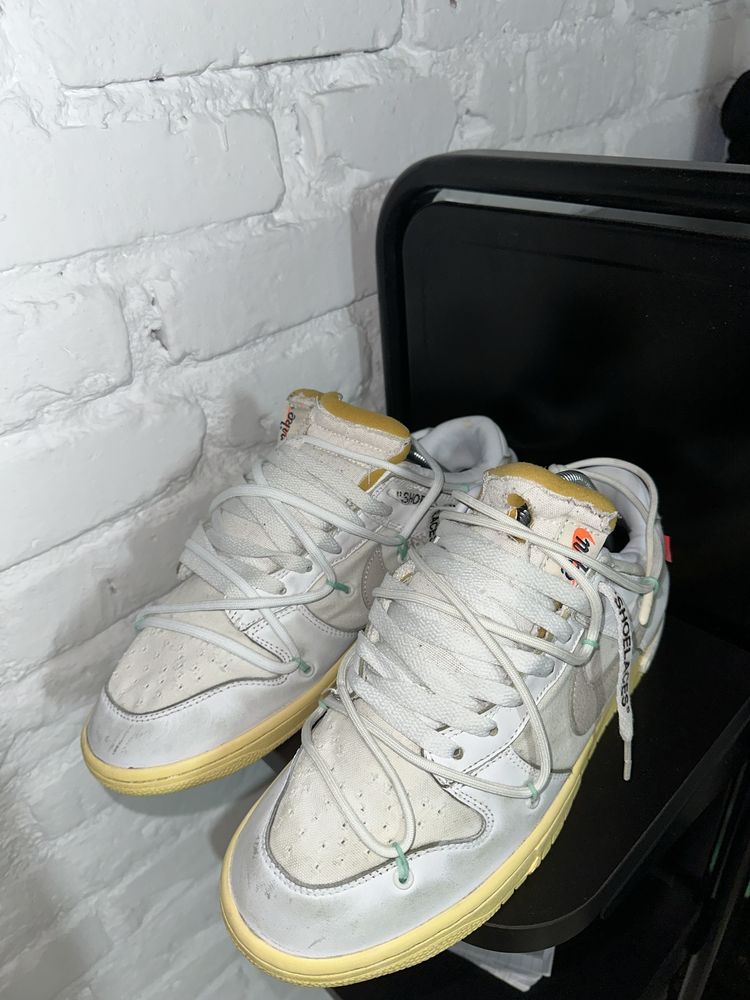 Nike Dunk Low Off-White Lot 1