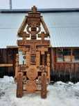 Troite din lemn de stejar sculptate manual