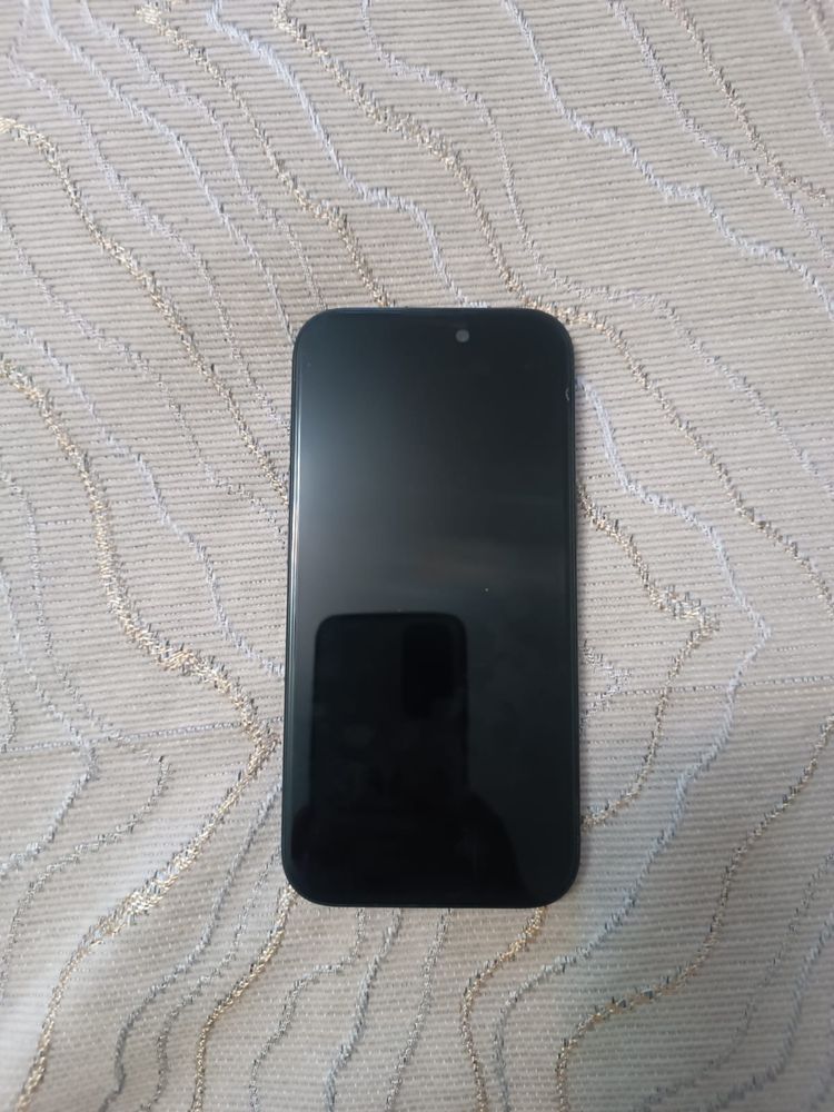 Продам iphone 15 в отличном состояний