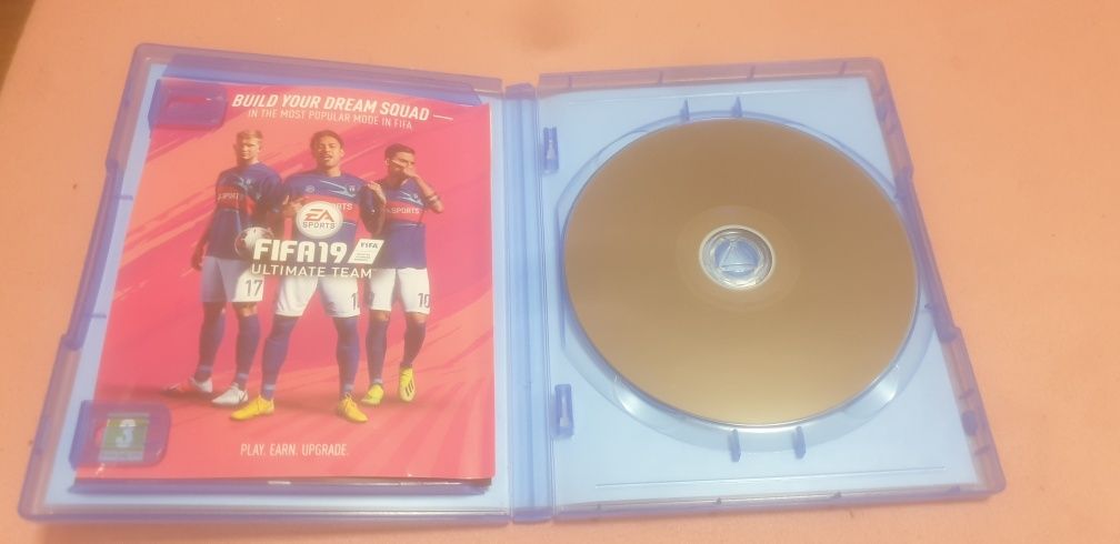 FIFA 19 la Schimb sau Vând