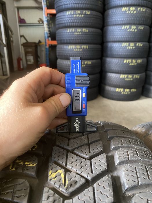 Anvelope iarna 225/45/18 Pirelli Sottozero 3 225 45 18 R18