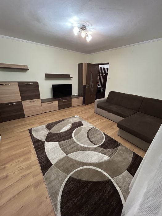 Apartament 2 camere de închiriat