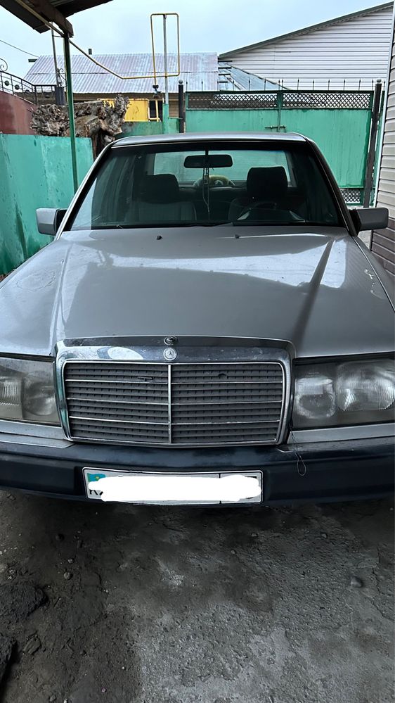 Mercedes benz 124