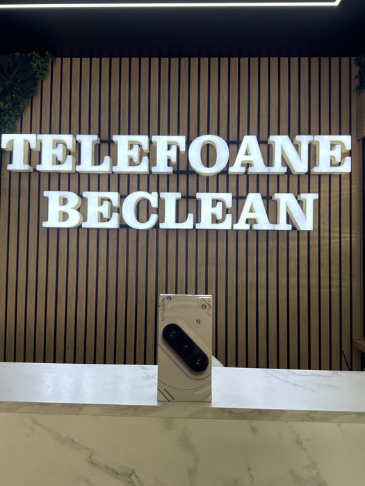 Nothing Phone (3a) / 128GB / 8GB RAM / Sigilat