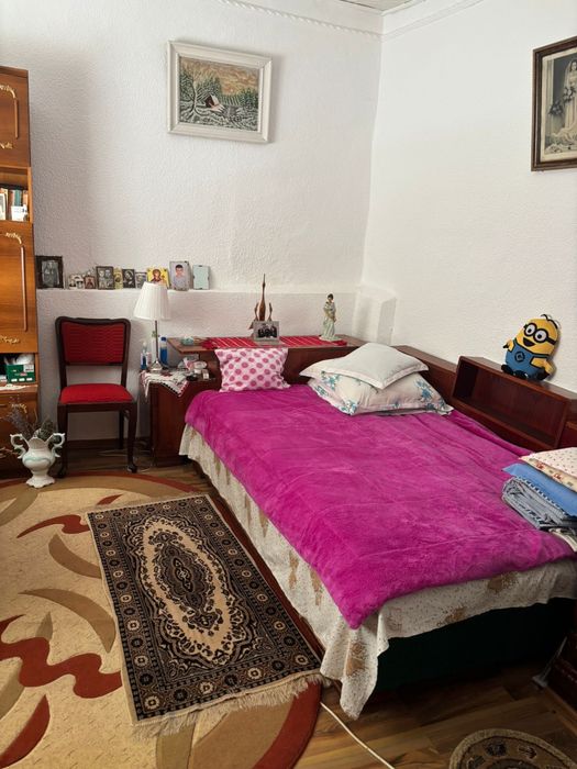 Vand casa cu 3 camere in Giurgiu