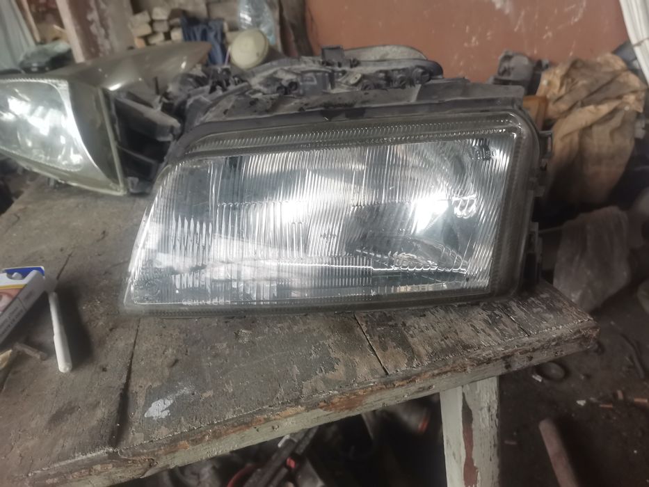 Оргинален Ляв фар за ауди а4 б5 audi a4 b5