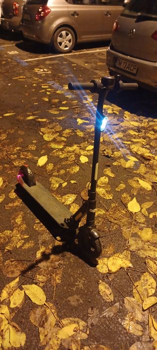 Trotineta electrica noua