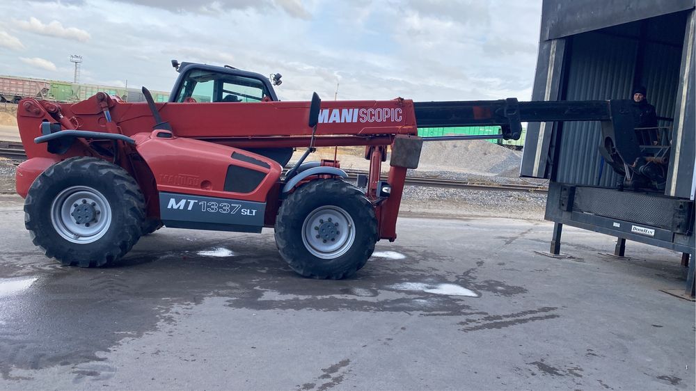 Аренда услуги маниту сдам в аренду manitou телескопический погрузчик