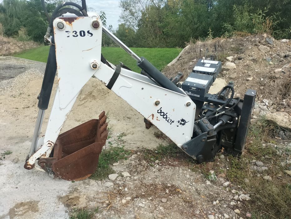 Brat excavat bobcat ,brat săpat mini incarcator