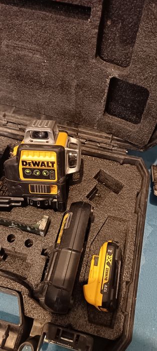 Laser Dewalt DCE089G