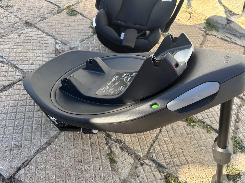 Столче за кола (кошница) за бебе Cybex Gold Cloud G I-size + база
