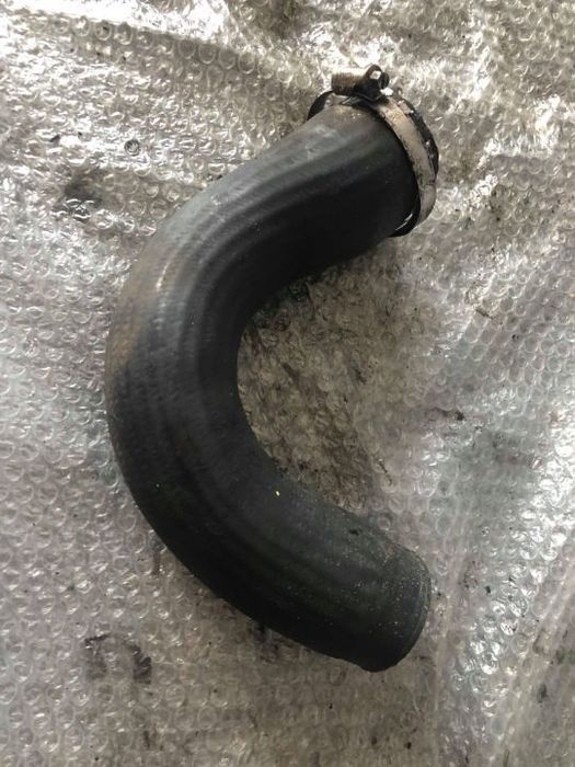 furtun  intercooler 2.0 tdi cba audi a3 8p a4 b8 a5 8f vw golf 6 passat b7 tiguan 5n 2010