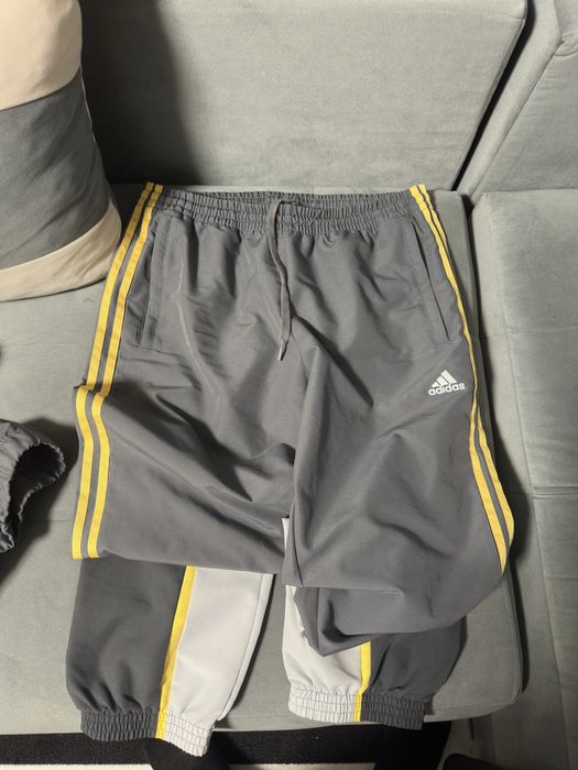 Спортен екип Adidas размер -L