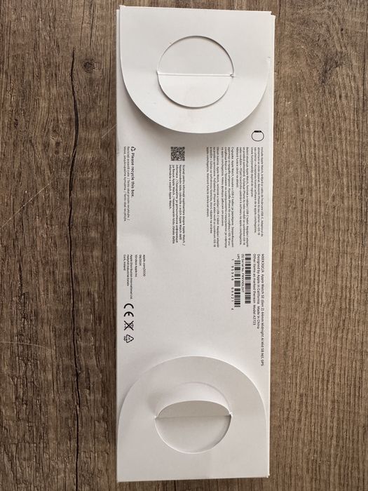 Apple Watch SE (2024), GPS, M/L , 44mm, Midnight