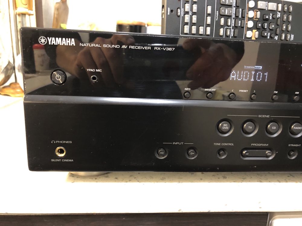 Yamaha RX-V367 resiver
