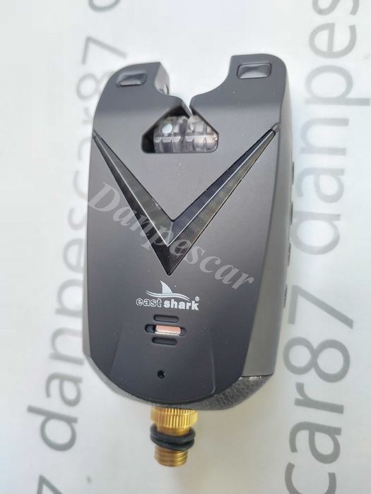 Set 6 avertizoare cu statie Eastshark FA 213 cu leduri in V