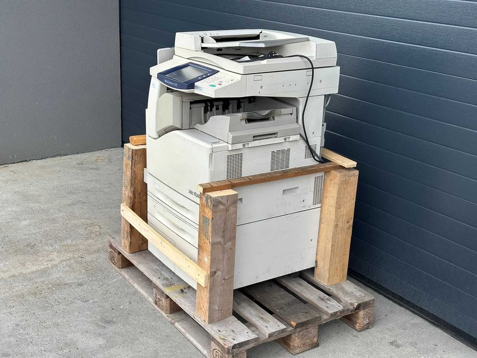 Imprimanta/Multifunctionala laser color Xerox WorkCentre 7435
