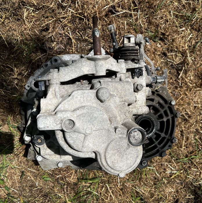 Ръчна скоростна кутия за Рено Меган 1.9 dci 6 скорости!