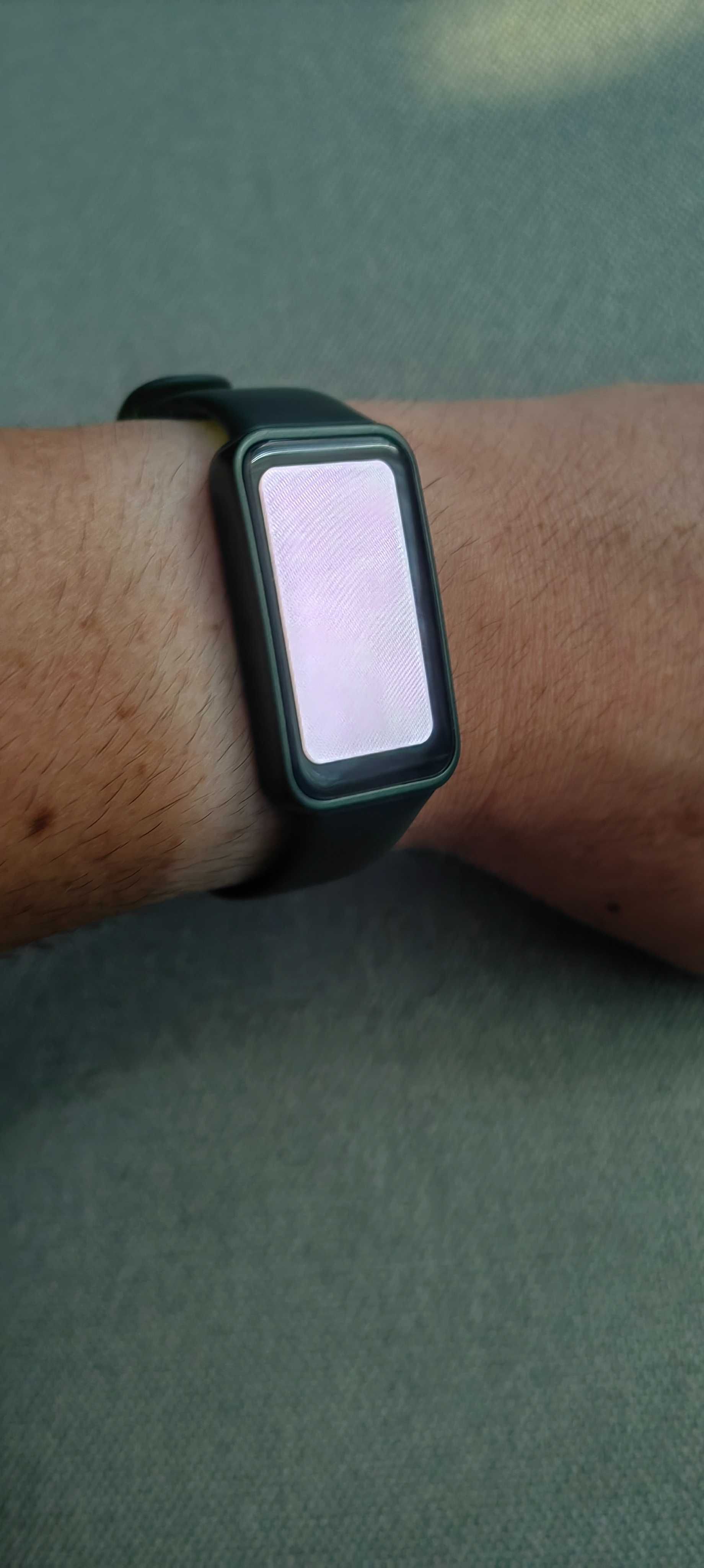 Huawei Band 8, зелен цвят