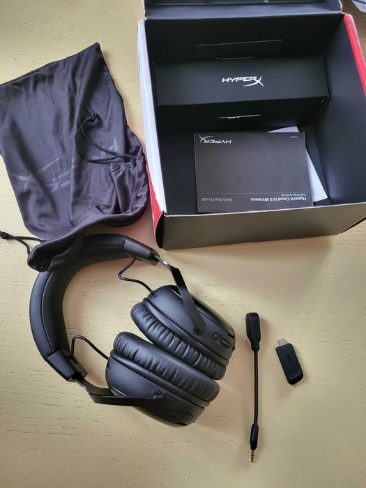 Геймърски слушалки HyperX Cloud 3 S wireless. 120лв. (крайна цена)