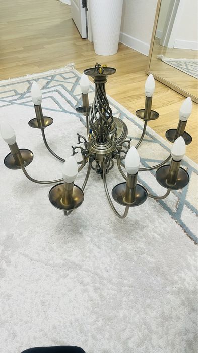 люстра зал гостиная классика