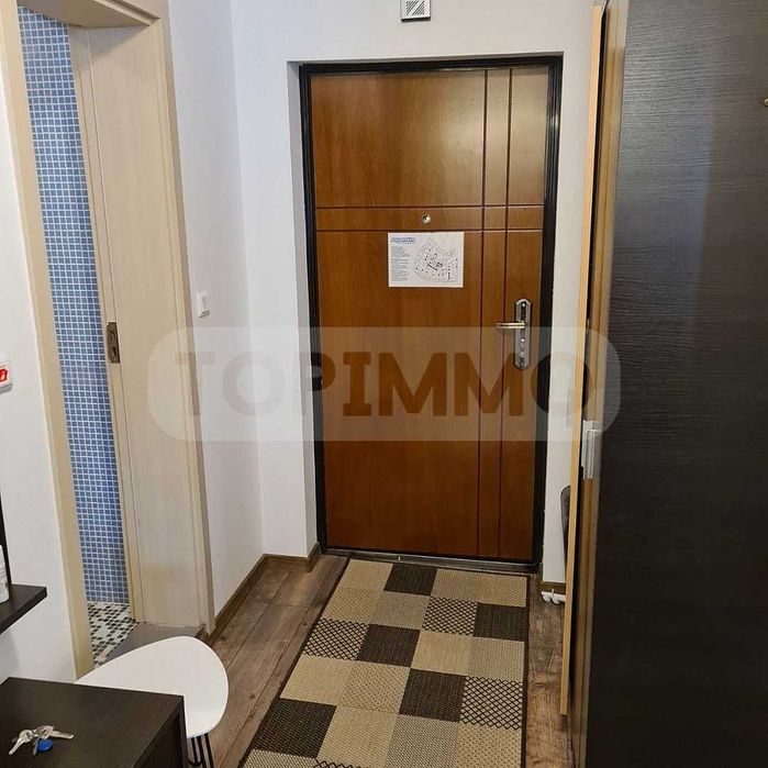 Тристаен апартамент под наем в комплекс Златни пясъци