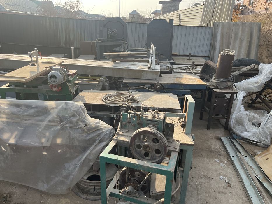 станок двухпильный