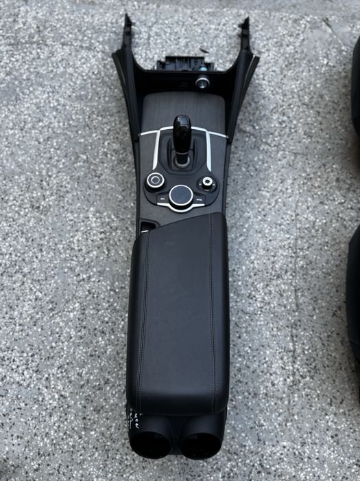 Alfa Romeo седалки