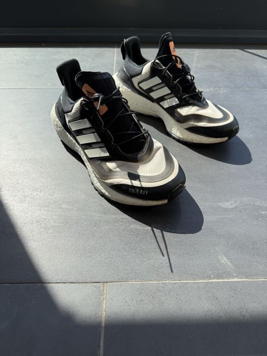 Adidas Ultraboost 22 38 2/3 EU