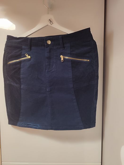 Tommy Hilfiger- комбинация от свободен шик и стил