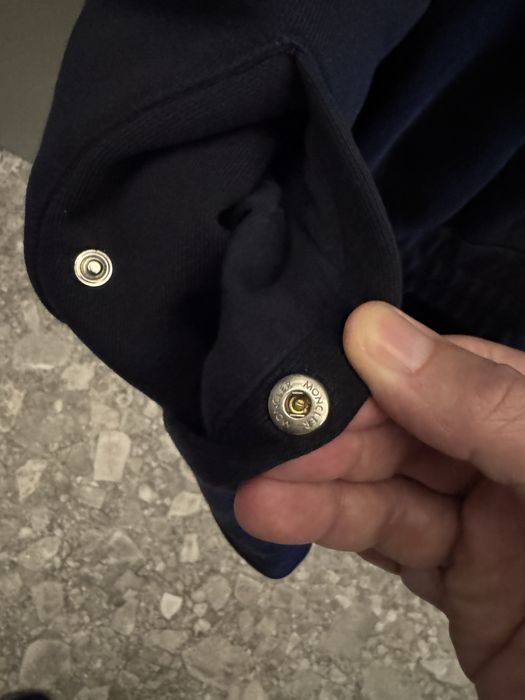 Оригинален анцунг Moncler
