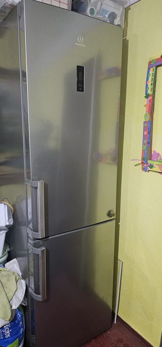 Combina frigorifica Indesit