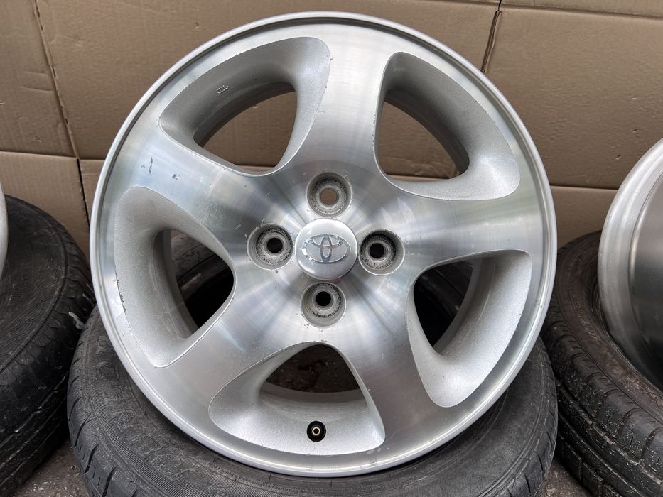 Джанти за тойота ярис toyota yaris 15” 4x100 6j ET45