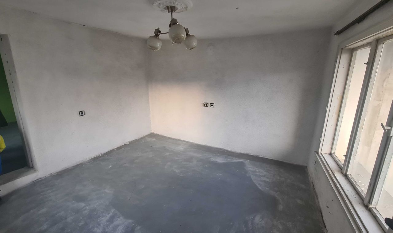 Продава се Къща в Разград, Житница - 82 кв.м за 977 €/кв.м - Снимка #3