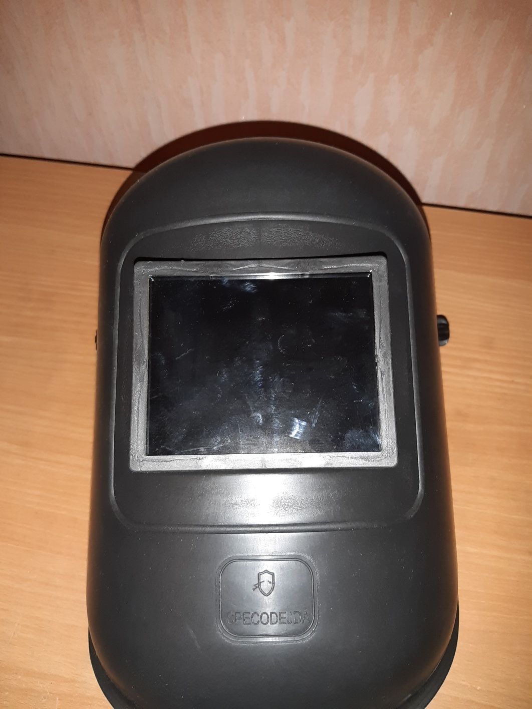 Продам сварочную маску новую