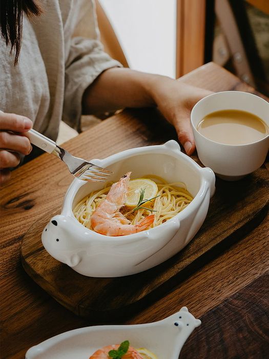 Масивна купа мече