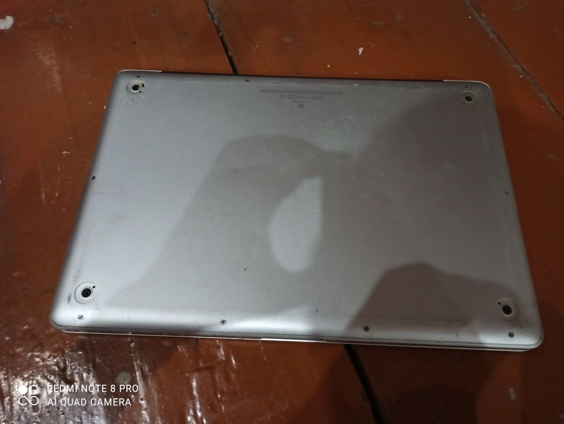 Mac book pro 15 2010