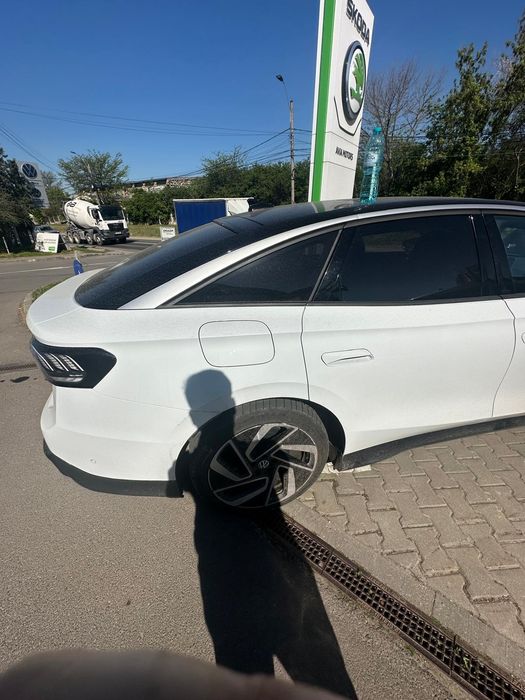 Inchiriem Mercedes Benz - Nistour.ro
