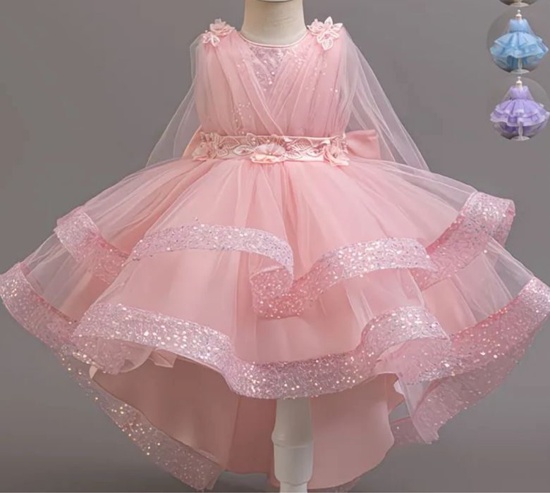 Платия красивые новие