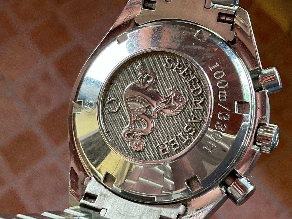 Omega speedmaster date chronograph