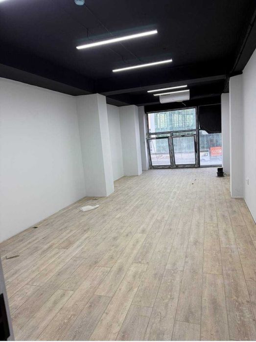 Яккасарайский район. Шота Руставели МКАД. сдаются офисы 30-60м2.