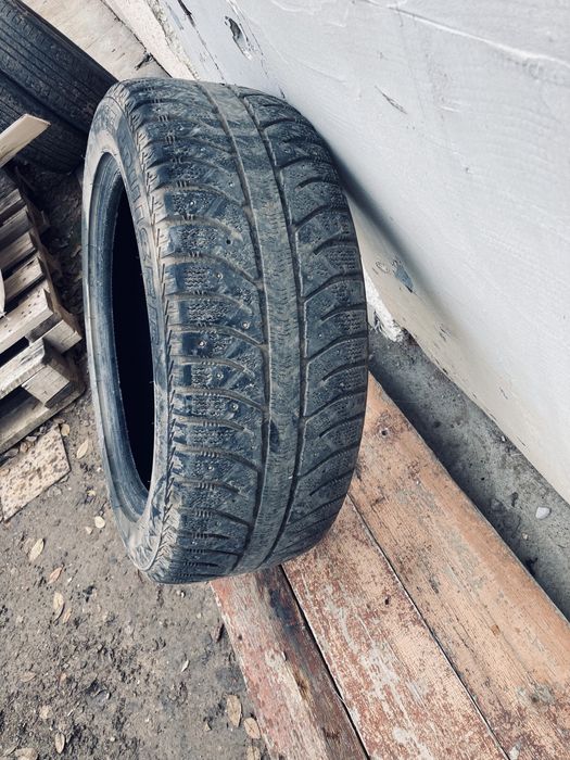 Продам шину на 16