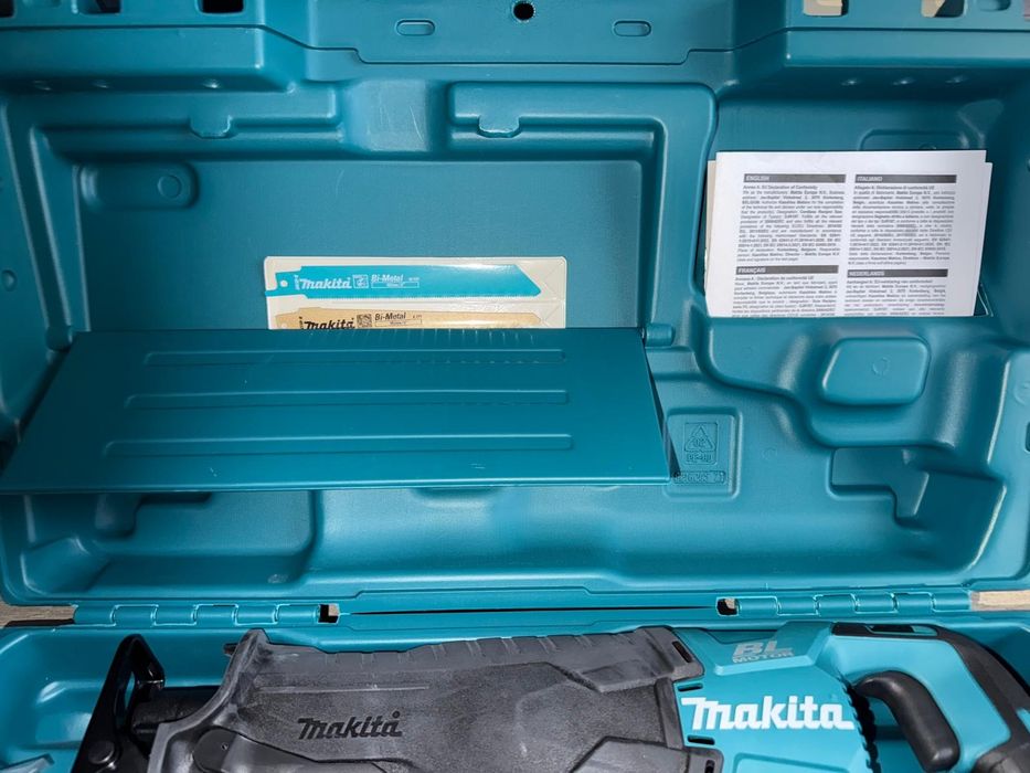 Makita DJR187RTE nou – Fierăstrău sabie cu acumulator 5Ah