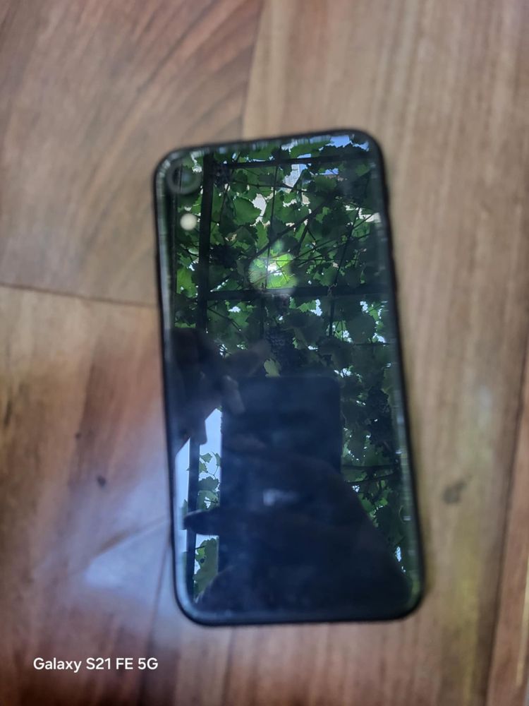 Iphone XR в добро състояние