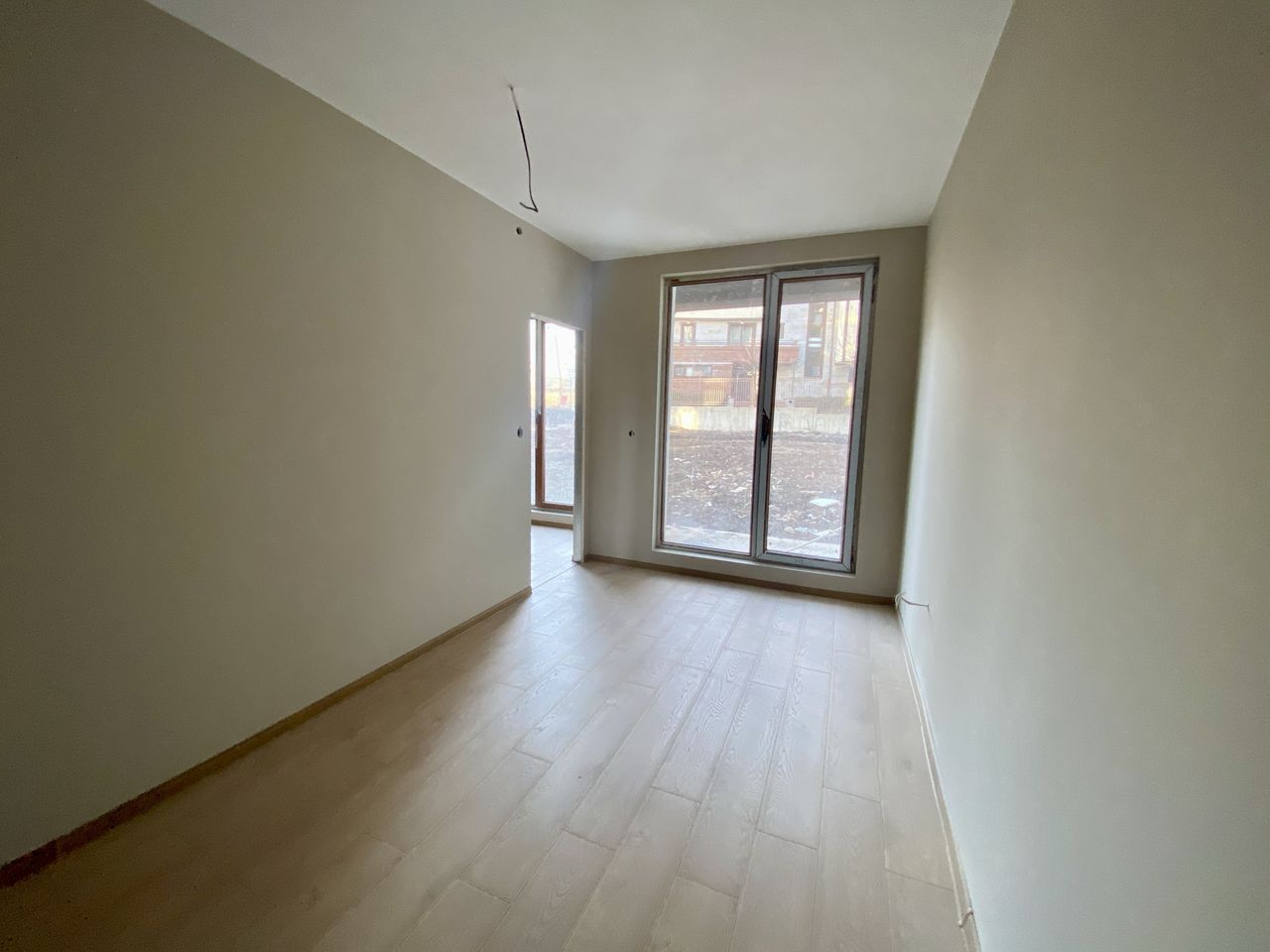 Продава се Двустаен апартамент в Разлог - 74 кв.м за 552 €/кв.м - Снимка #3