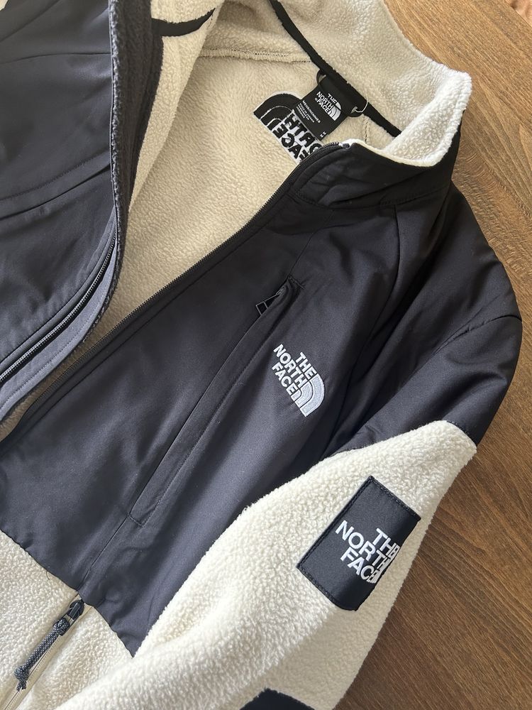 Яке The North Face