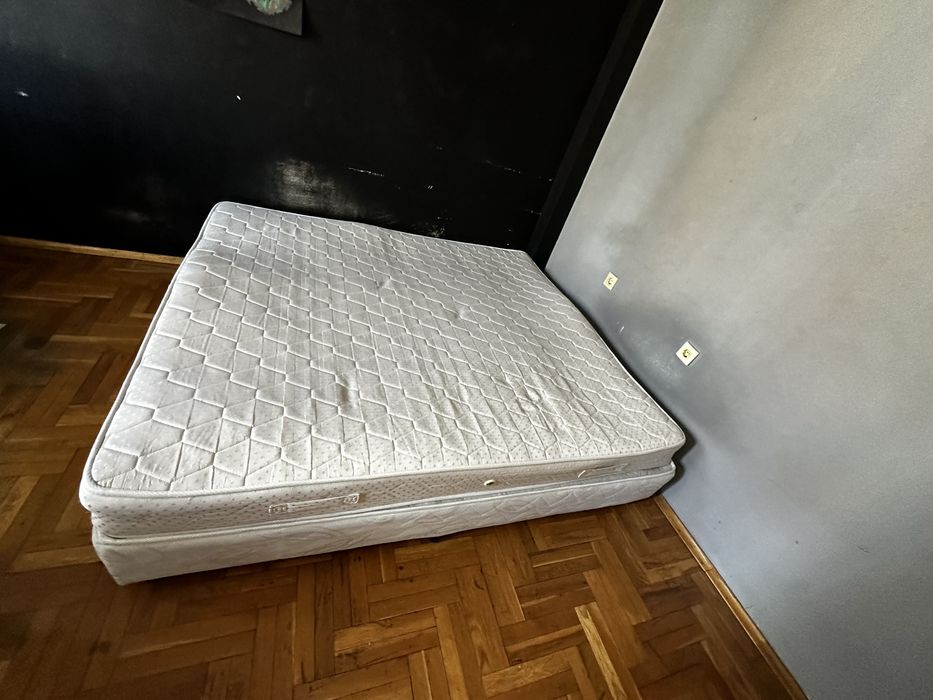 Френски креват 180x200