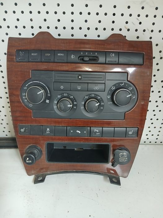 Модул  климатроник Grand Cherokee
