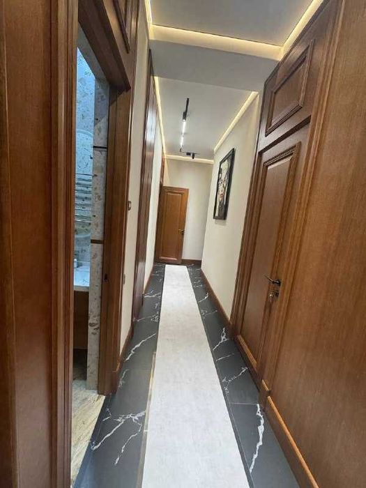 Продается 3-х комнатная квартира в GOLDEN HOUSE КУШБЕГИ